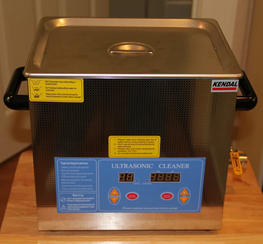 Cover image for Ultrasonic cleaners